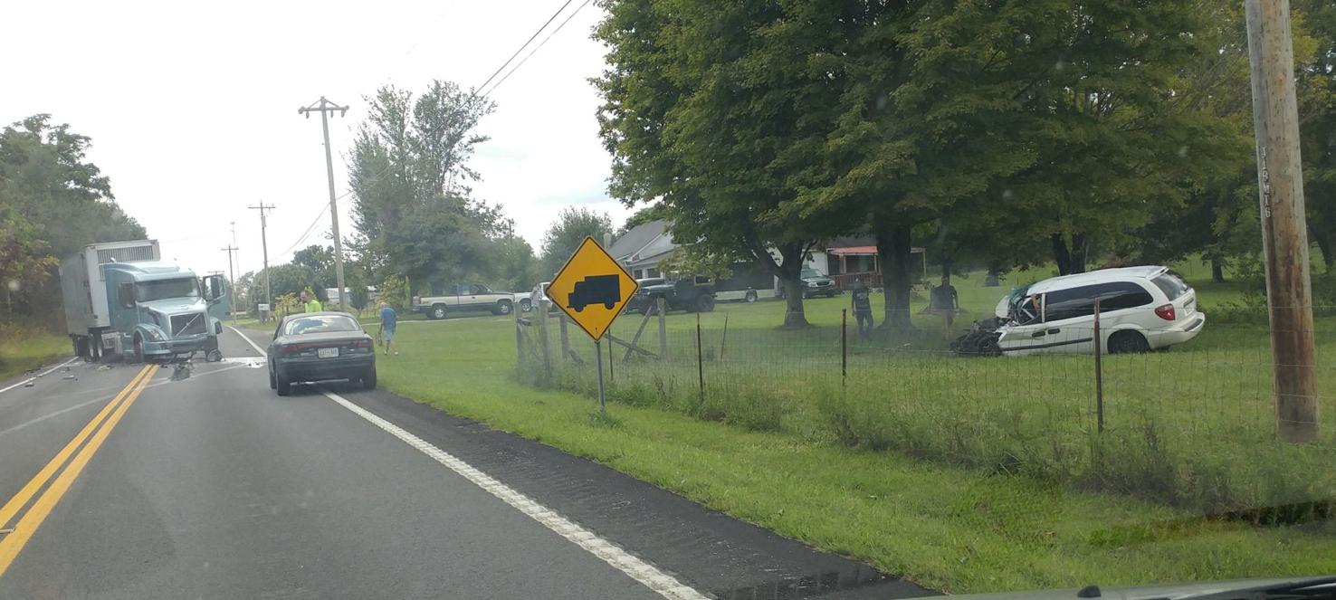 Accident ties up traffic on Hwy. 127 N.