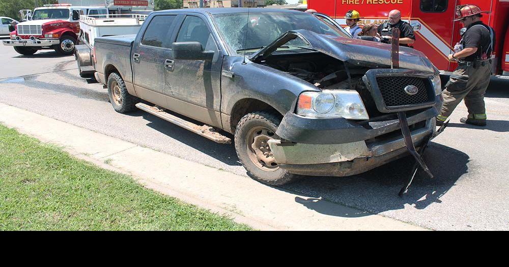 One injured in Winfield rollover accident