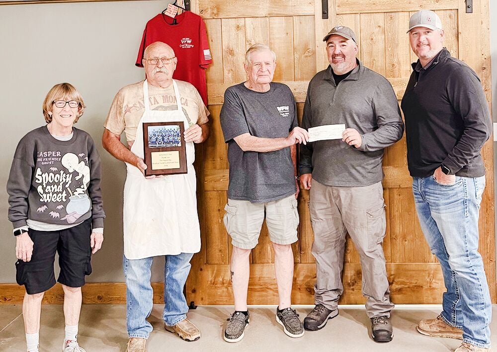 4405 Postcode Post Supports Football and Cheer Club | News | ctnewsonline.com