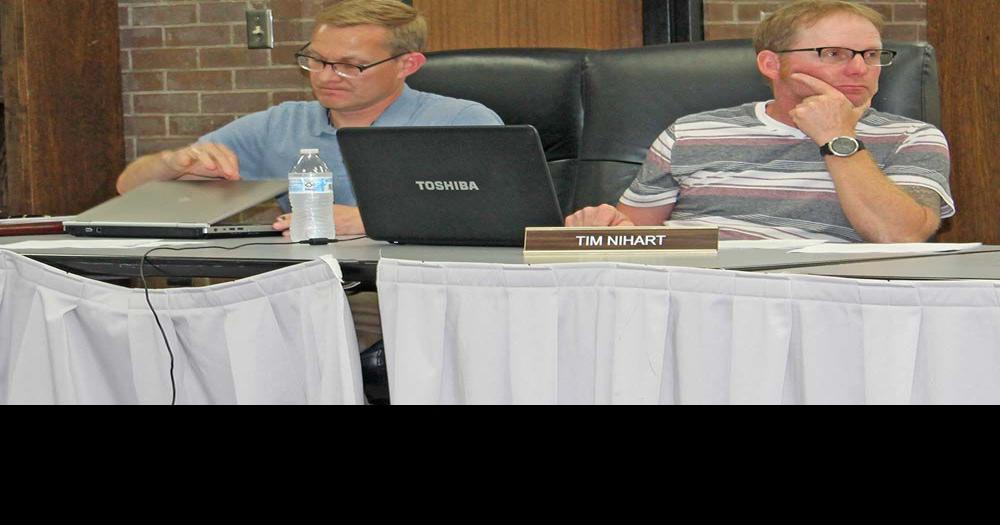 Thompson back on BOE News