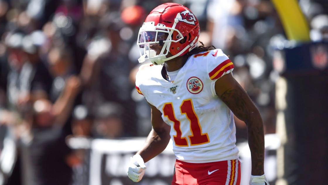 Chiefs Agree To Keep Demarcus Robinson With One Year Deal Sports