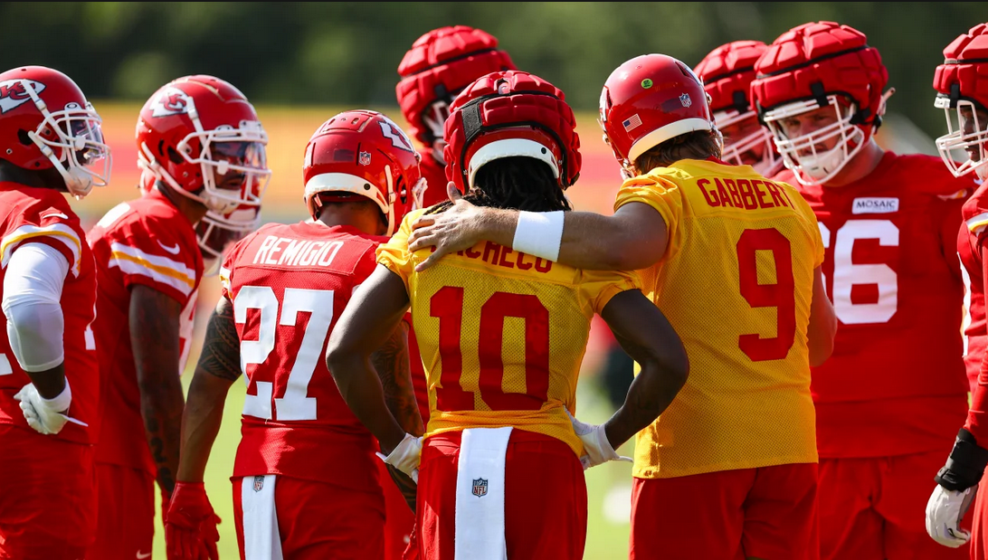 George Karlaftis tackles Super Bowl dreams with Chiefs in rookie season