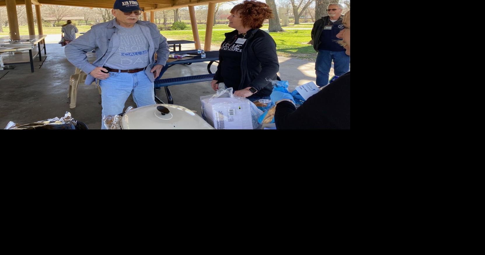 Kindred Hospice Vietnam veterans with picnic News