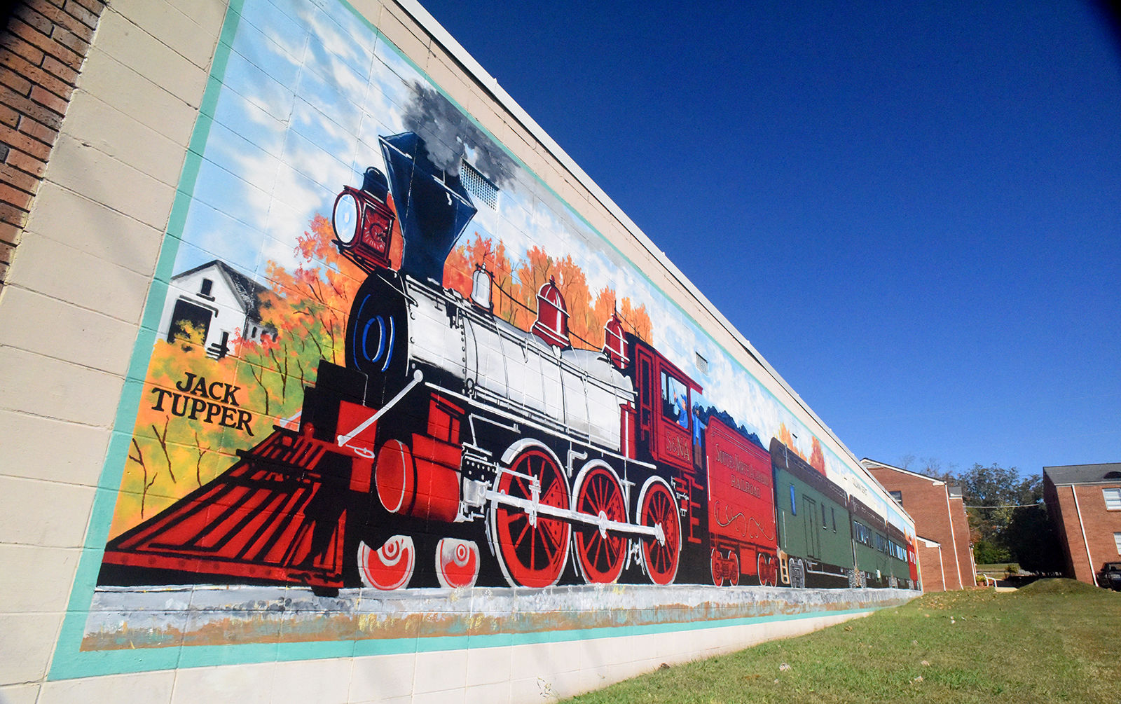 Hitting the trail Local artwork featured in the Alabama Mural