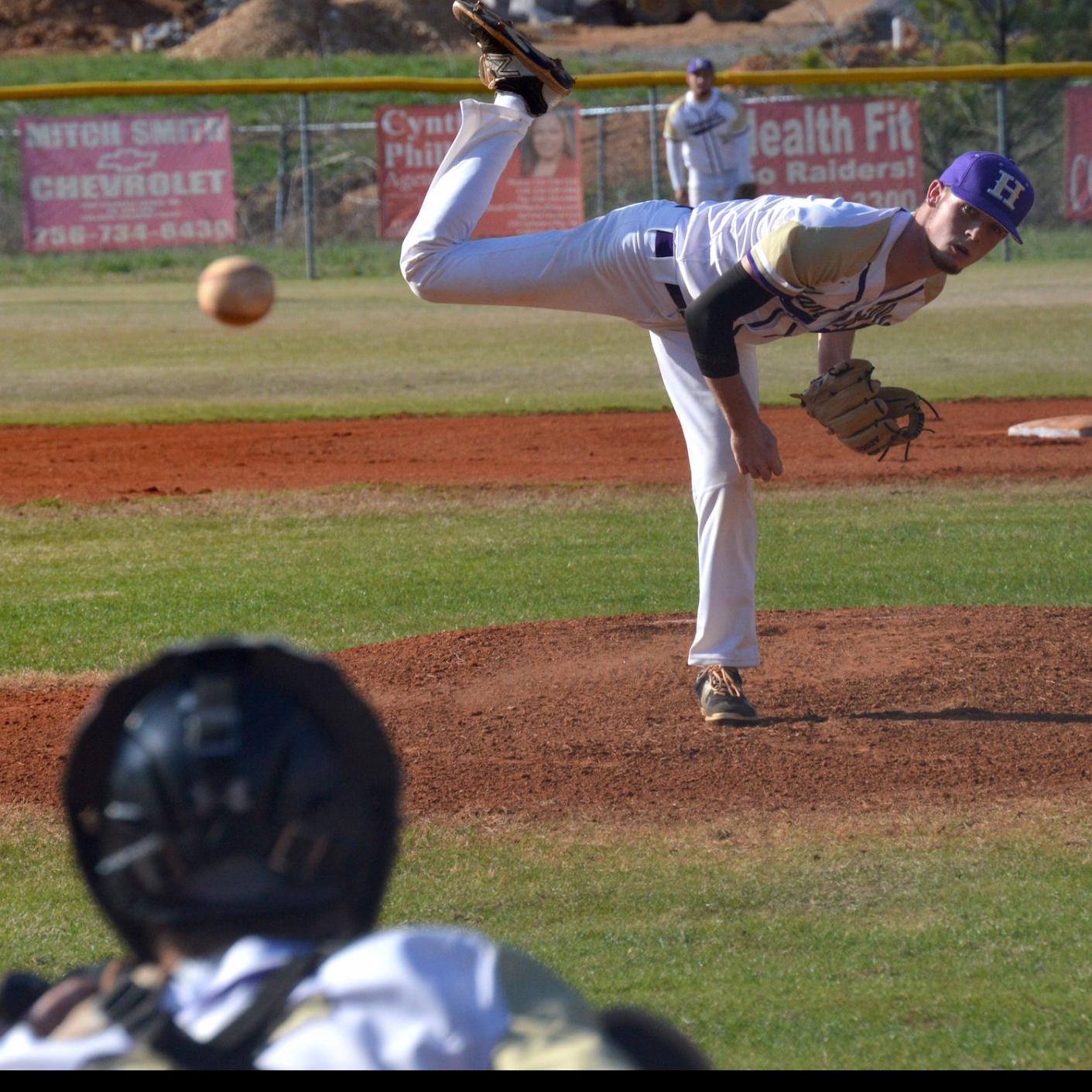 Timely Hitting and Stellar Pitching Leads Aggies to Third Straight