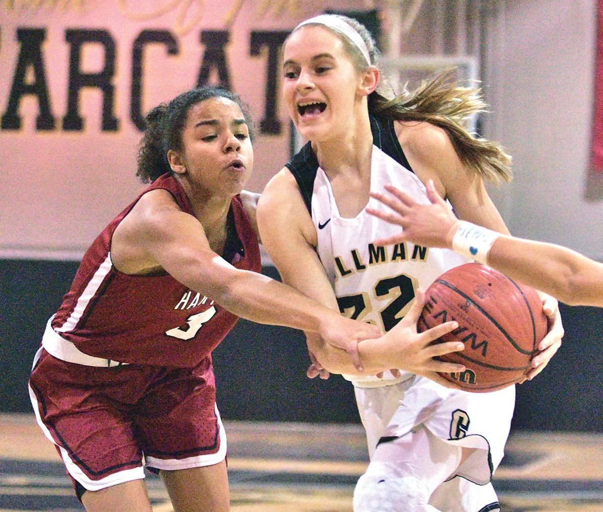 PREP BASKETBALL ROUNDUP: Cullman's Boys Crush Hartselle 68-50 On Senior ...