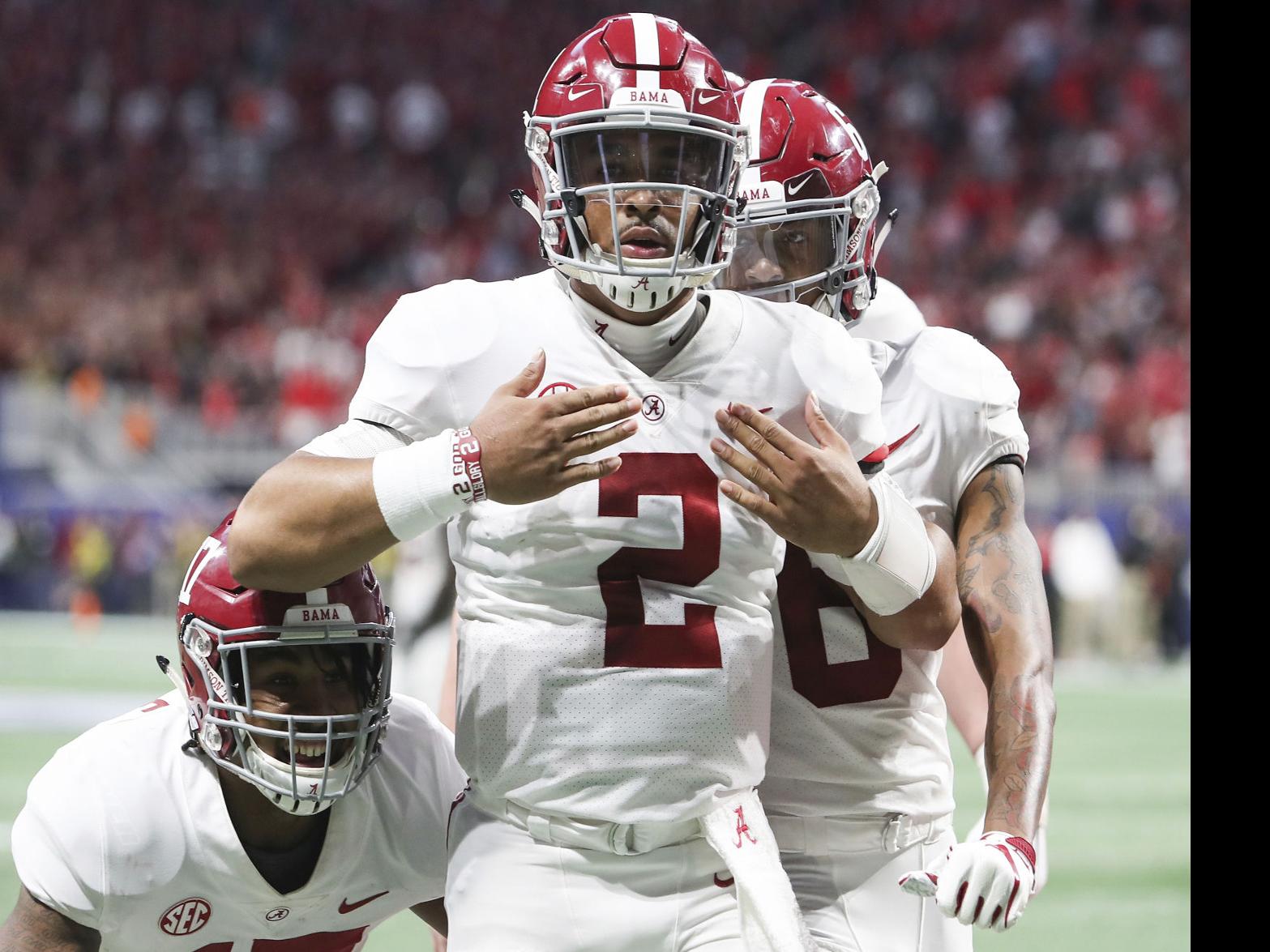 October 6, 2017: Alabama Crimson Tide quarterback Jalen Hurts (2