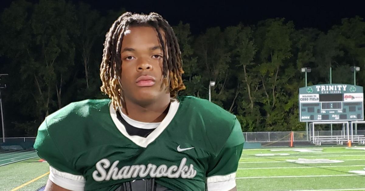 Messiah Mickens' four touchdowns help Trinity solve Moore Catholic in crash-course clash