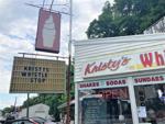 Restaurantes sofisticados: disfrute de delicias de verano en Kristy's Whistle Stop en Enola