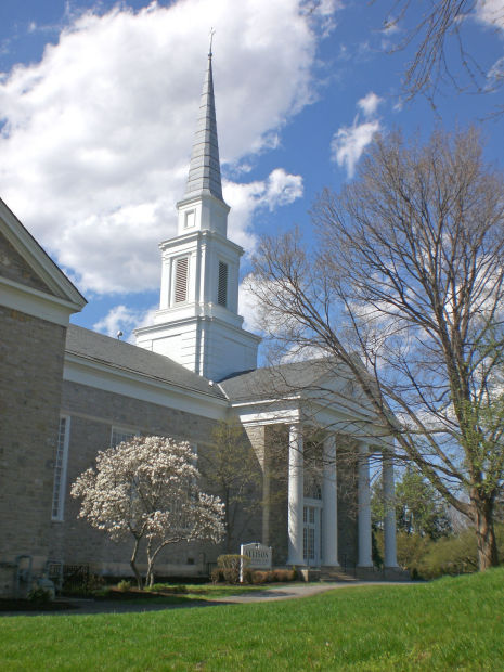 Crews remove cross from Allison United Methodist Church steeple | The ...