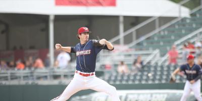 Flying Squirrels Jump to Early Lead, Cruise to 7-2 Win Over Senators
