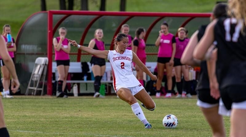 Devils Down Yellow Jackets to Win Second Straight
