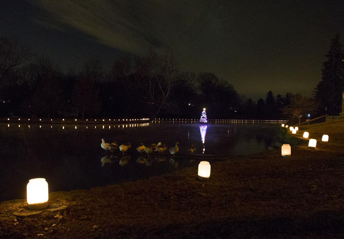 Gallery: Christmas by the Lake | Photo Galleries | cumberlink.com