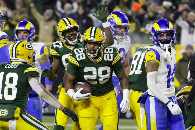 Aaron Rodgers, Aaron Jones and AJ Dillon anger fans: Caught