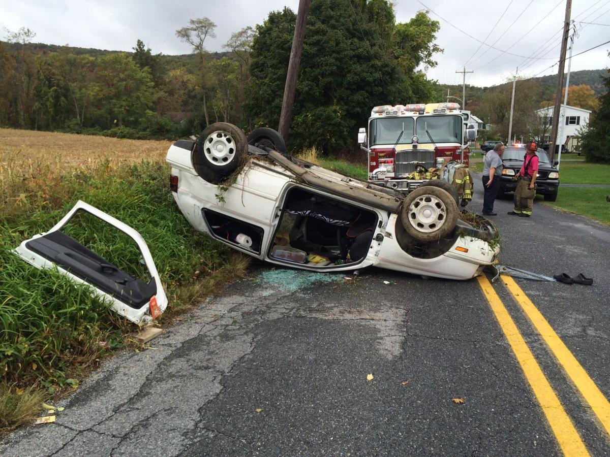 Vehicle overturns in Mount Holly Springs (VIDEO) Carlisle