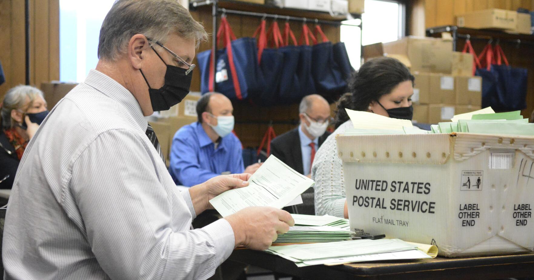 Pennsylvania seeks legal costs from county that let outsiders access voting machines to help Trump - Vimarsana News