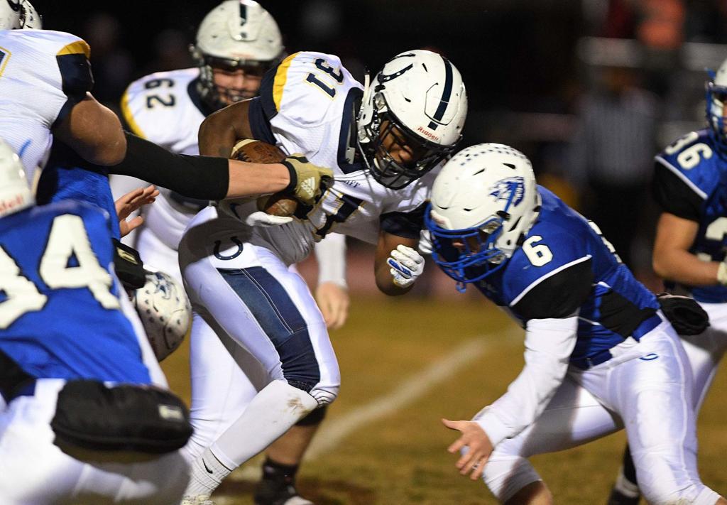 Hs Football Cedar Cliff S All Time Leading Rusher Jaheim Morris