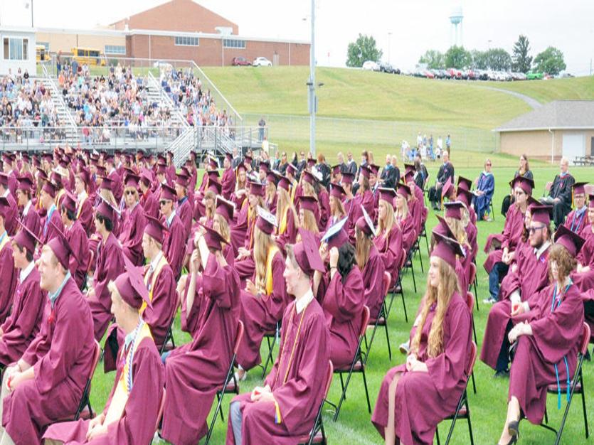 Photos Big Spring High School Graduation 21 The Sentinel News Cumberlink Com