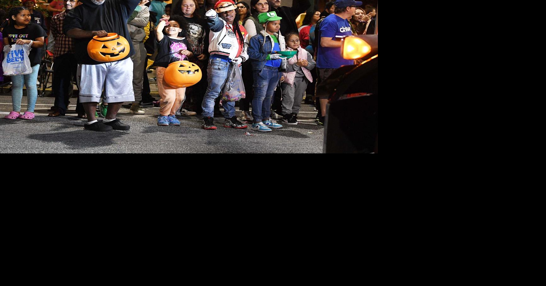 Photos Scenes from the 2023 Carlisle Halloween Parade