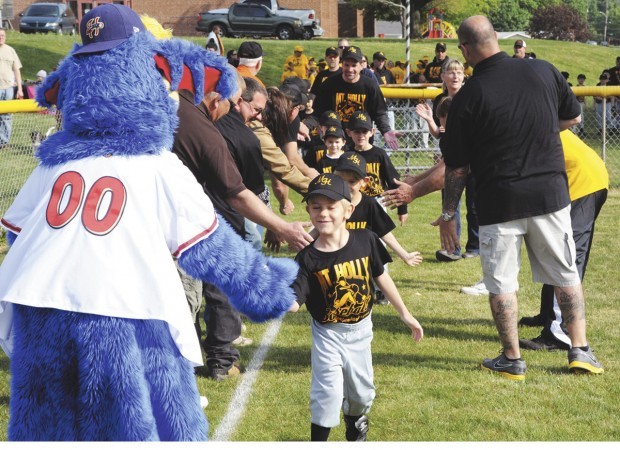 Sid Bream speaks at Mt. Holly Youth Sports Opening Day