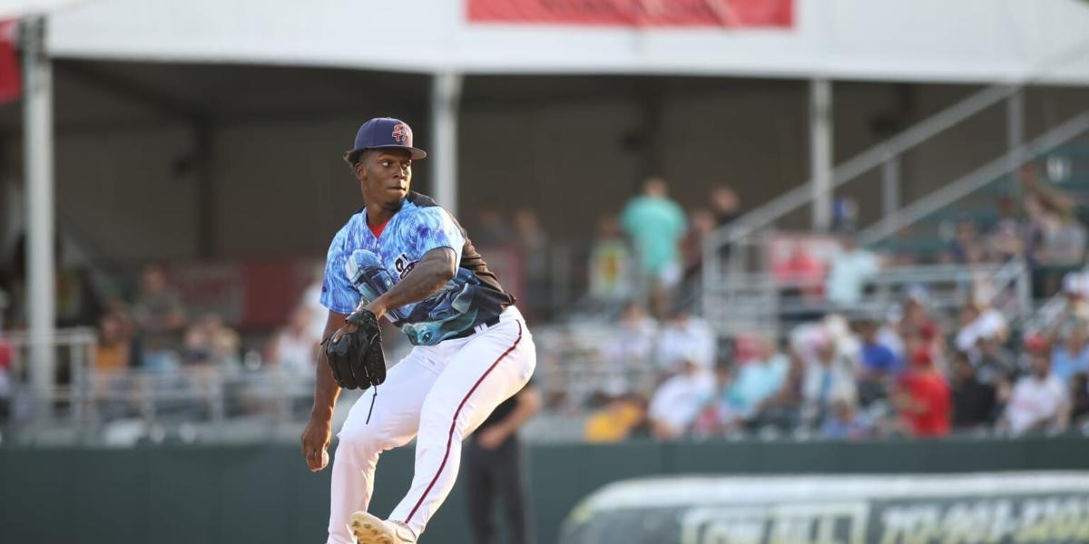 Senators Comeback Falls Just Short, Fightin Phils Hang on to Win 6-5