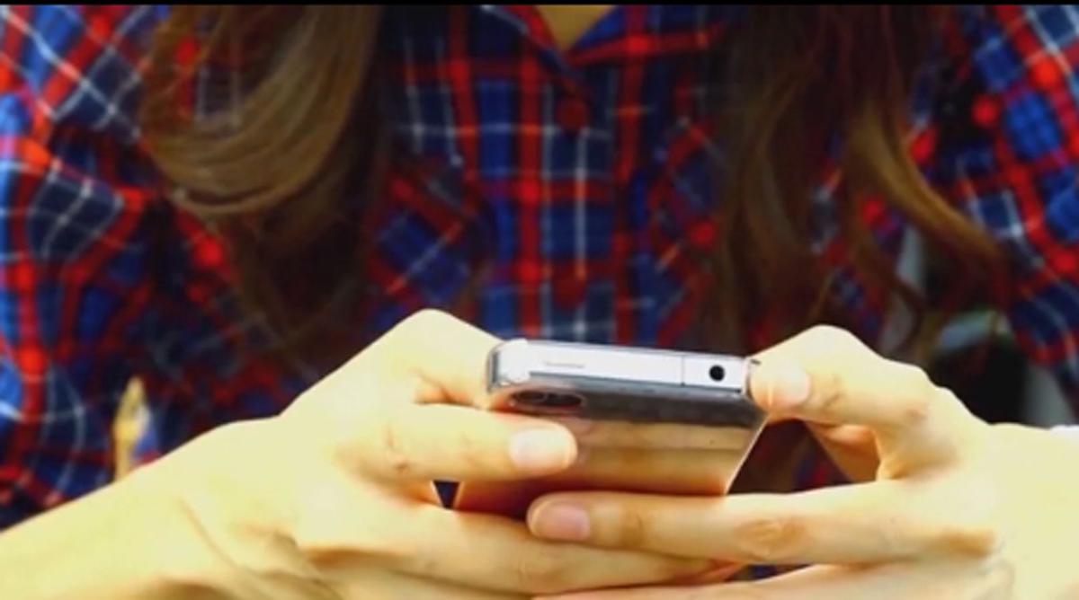 Sexting Why Youths Do It And Ways To Prevent It Capital Region