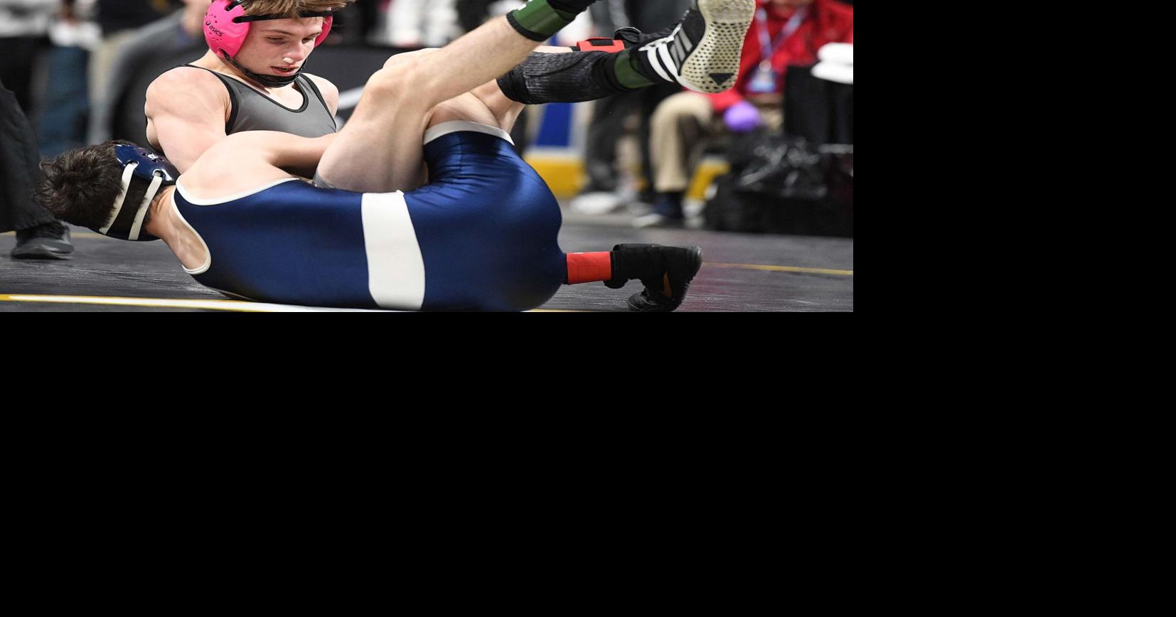 PIAA Wrestling Carlisle's Rafael Portilla finally gets his medal after