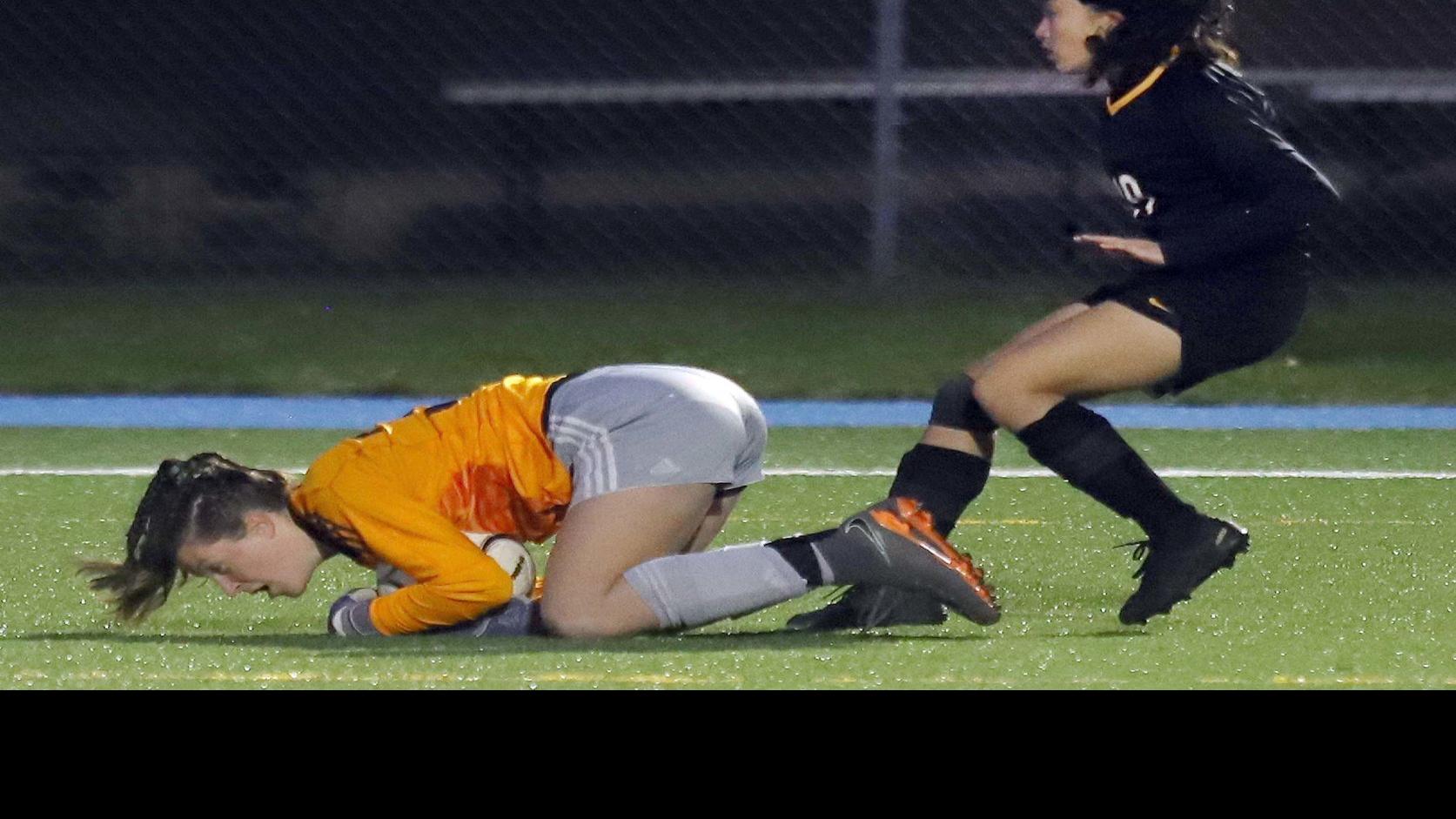 Piaa Girls Soccer Bekah Becker Boiling Springs Limit Lake Lehman