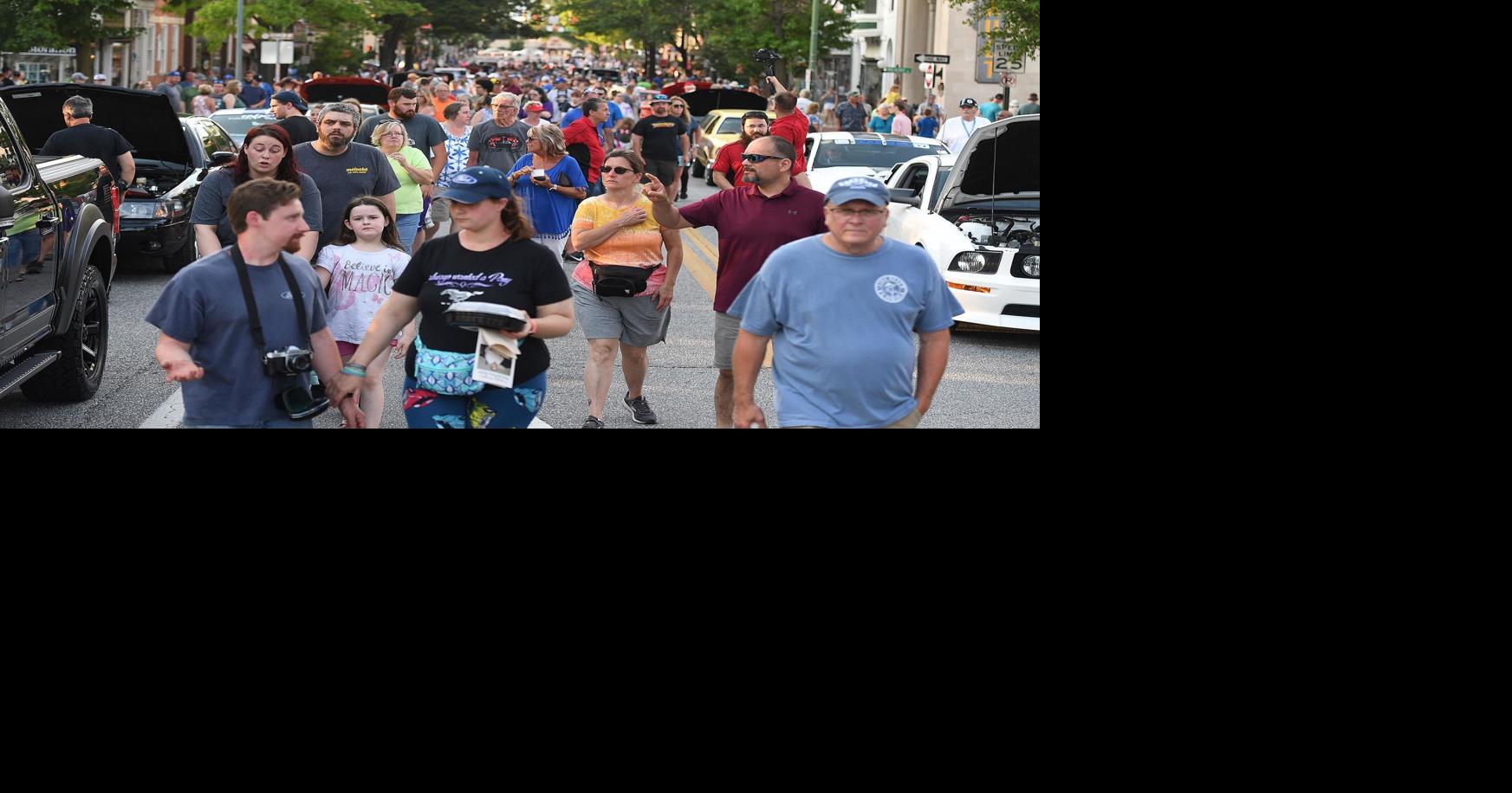 Carlisle Ford parade draws national crowd as most pandemic restrictions ...