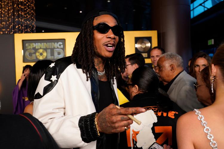 Romanian court sentences US rapper Wiz Khalifa to 9 months for drug ...
