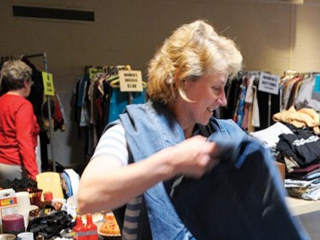 Carlisle Yard Sale Season Kicks Off With Whale Of A Sale The Sentinel News Cumberlink Com