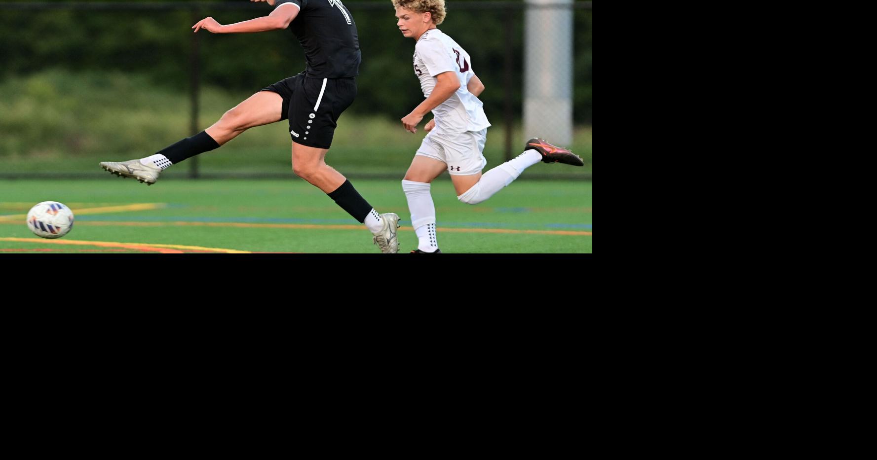Photos: Carlisle upends Mechanicsburg in Mid-Penn Commonwealth boys soccer
