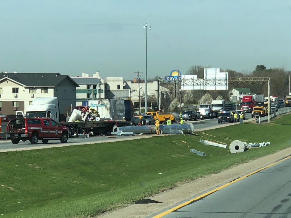 I81 north reopens after crash near Carlisle Monday morning