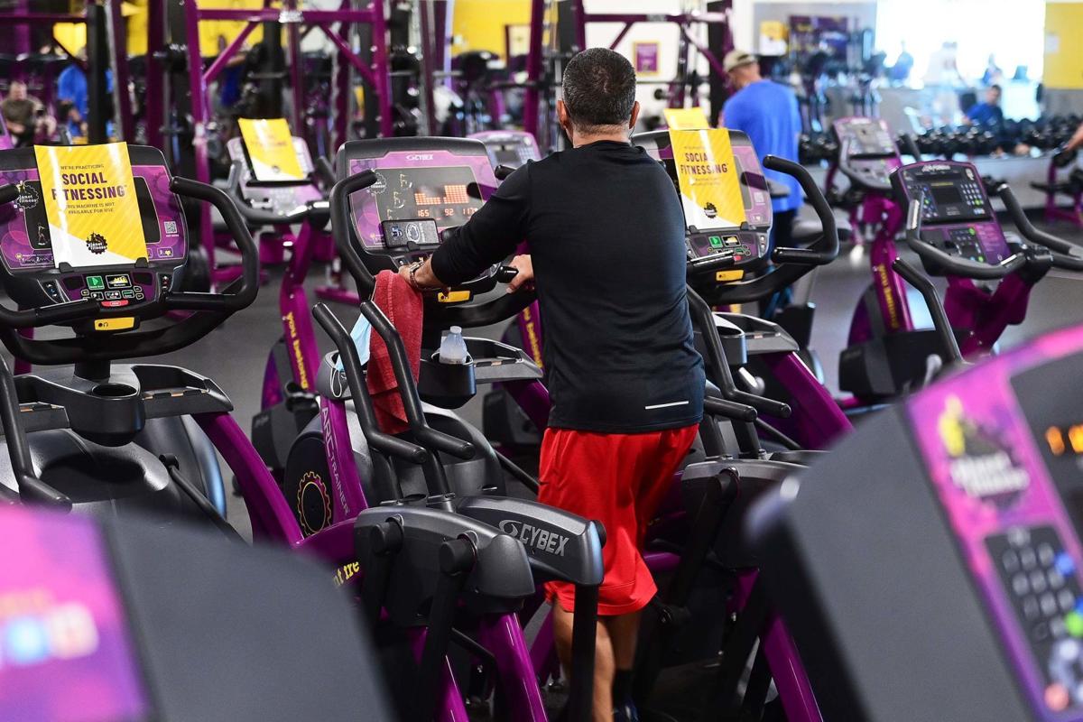 Planet Fitness 28 Shippensburg Shopping Ctr Shippensburg Pa 17257 Usa