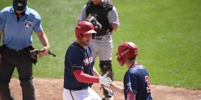 Senators Fall in Home Finale, Curve Win 8-4