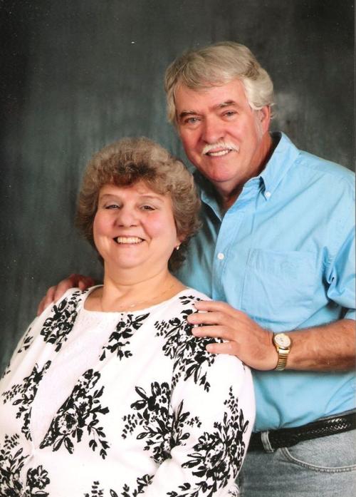Ken and Sue (Baker) Holloway