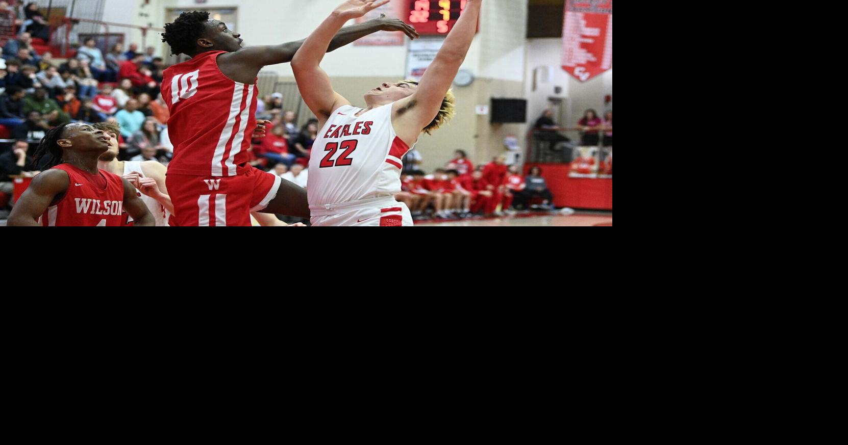 District 3 basketball Brackets, previews and photos for Monday's