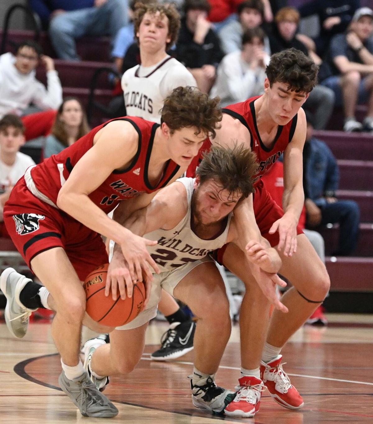 Hershey Boys Basketball Falls to Mechanicsburg – The Broadcaster