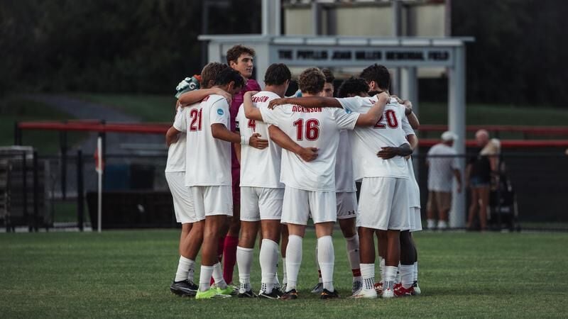MSOC - Late Goal Pushes Captains Past Devils in Neutral Site Matchup