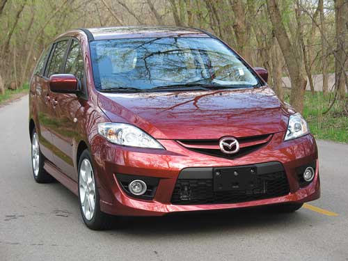 Mazda 5 a good-mileage micro-minivan 