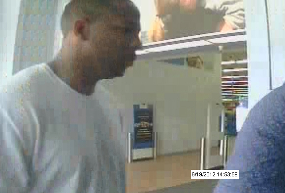 Police ask help in identifying Silver Spring theft suspect