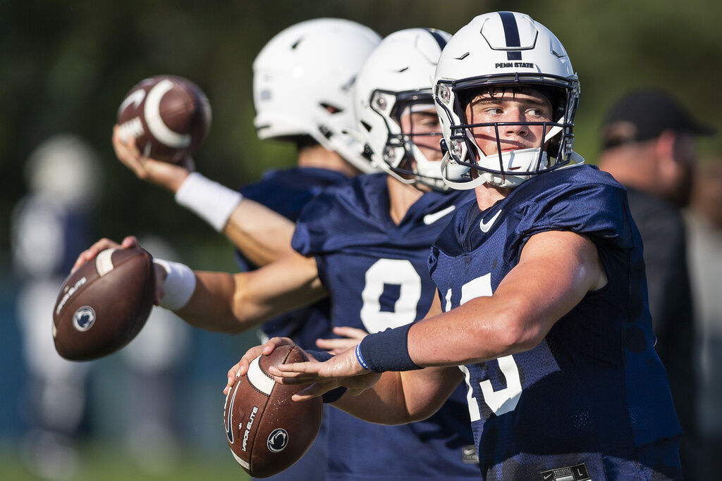 Penn State Football: Ranking the Coaches as Players. Who is No. 1?