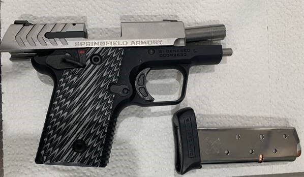 TSA officers prevent Florida man from bringing loaded gun onto flight ...
