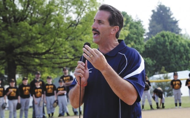 Sid Bream speaks at Mt. Holly Youth Sports Opening Day