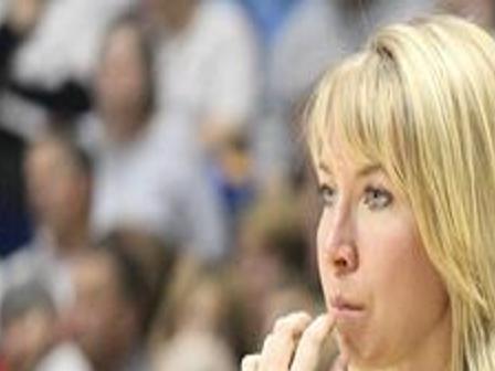 Dickinson Names Emily Hays New Women S Basketball Head Coach College Cumberlink Com