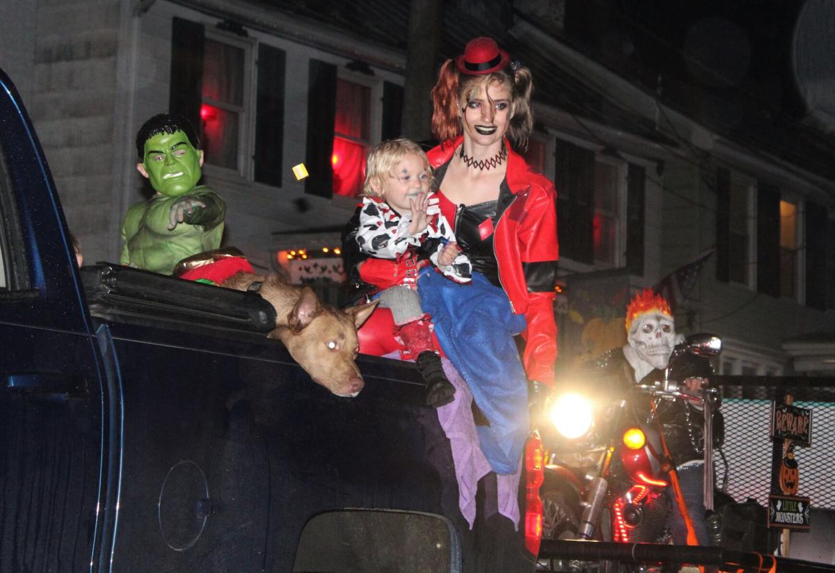 Newville Historical Society takes on Halloween parade