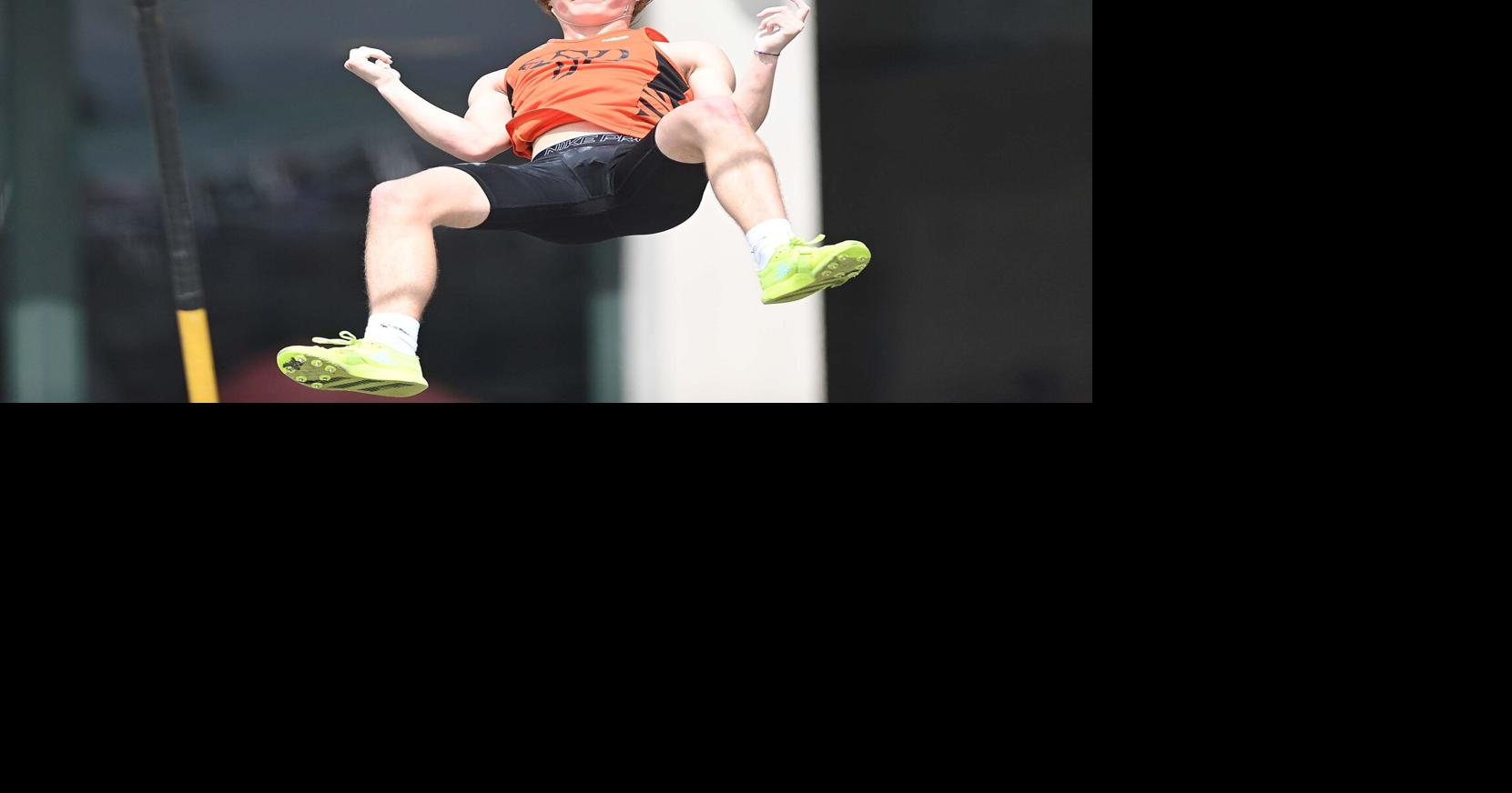 Track and Field Notes Indoor season wraps up with national competition, allstate honors