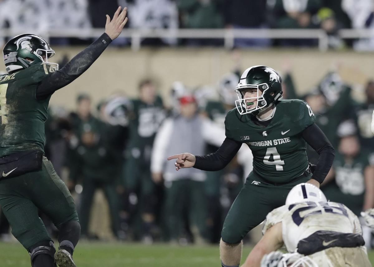 No 24 Michigan State Waits Out Delay Upsets No 7 Penn State