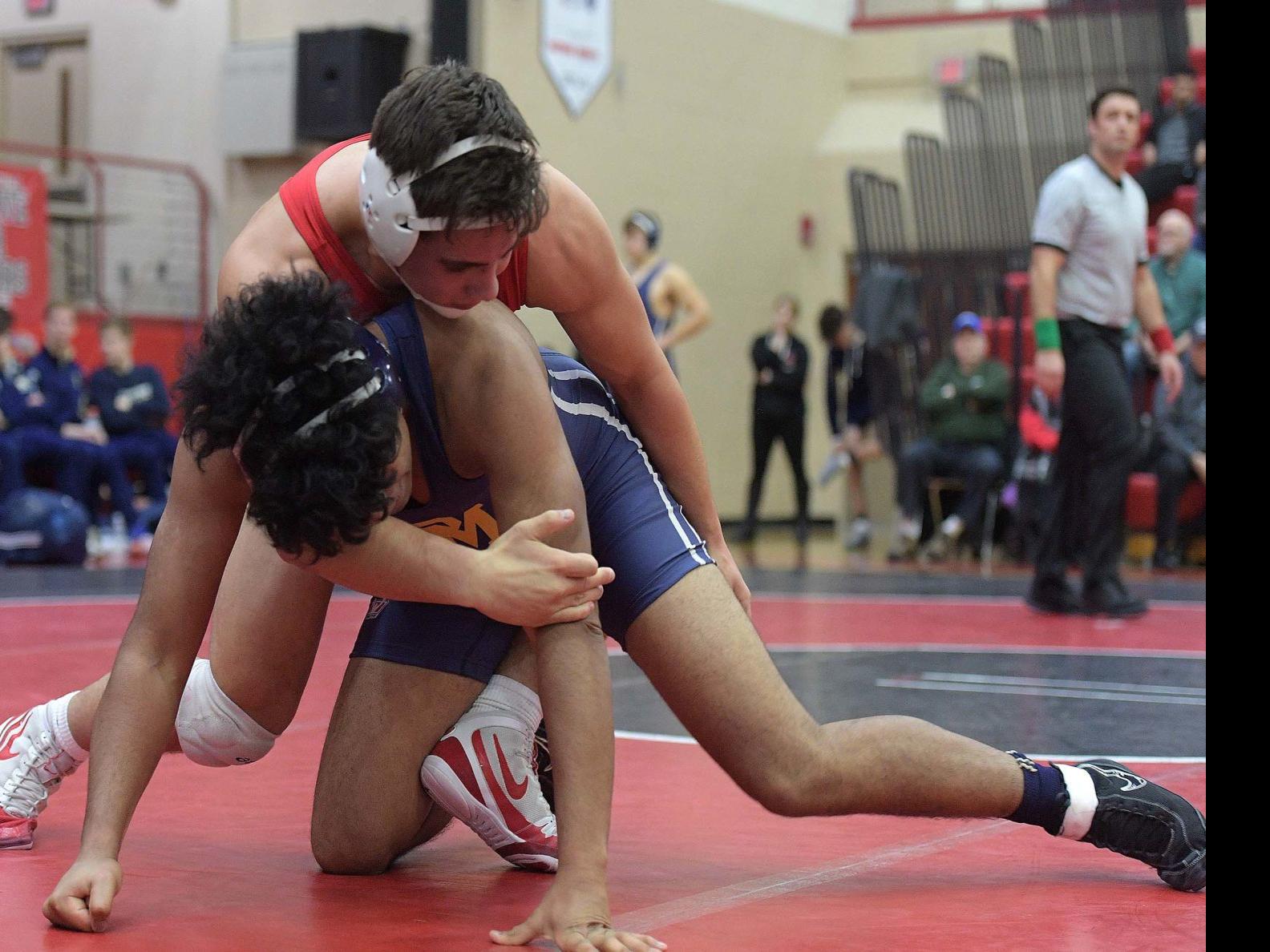 District 3 Wrestling Cumberland Valley S Last Ditch Run Sets