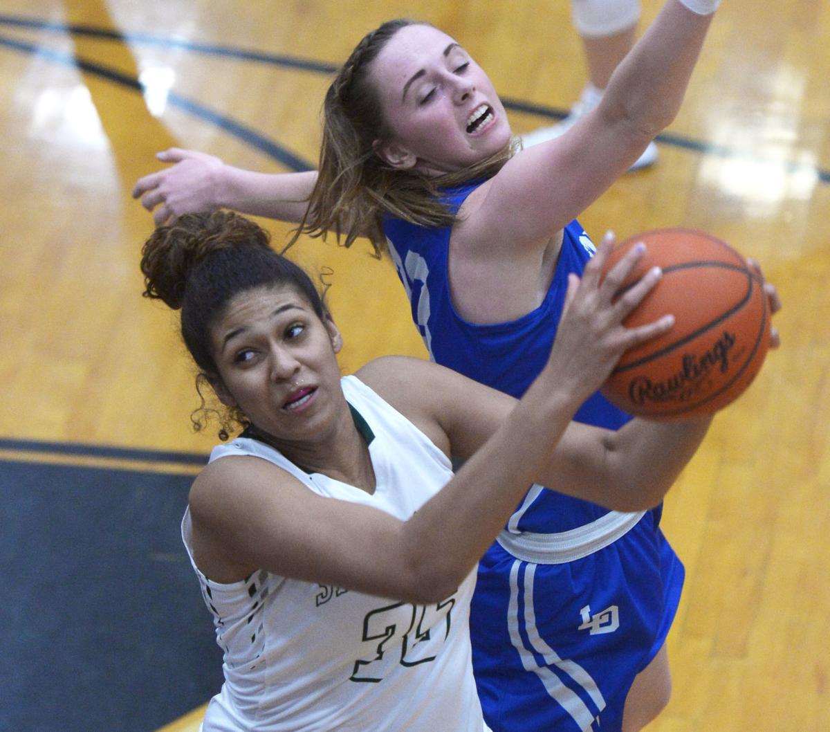 Lower Dauphin Stifles Baffled Trinity Offense In Mid Penn